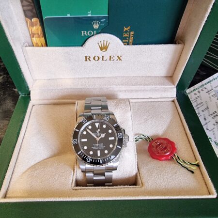 Rolex Submariner (No Date) Black Reference 124060